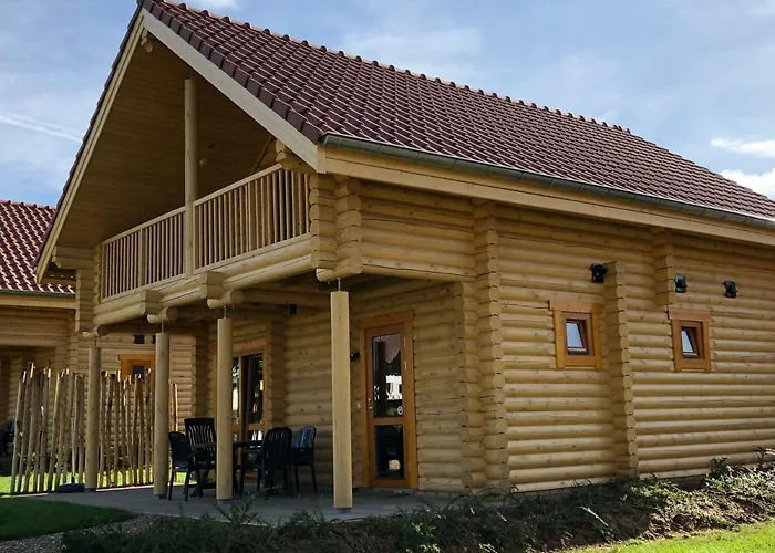 Boomstamhuis High Chaparral Oorsbeek