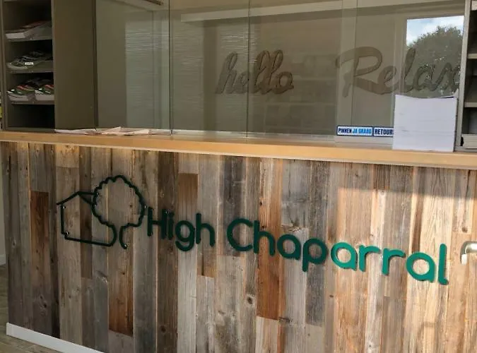 Boomstamhuis High Chaparral منتزه العطل Oorsbeek
