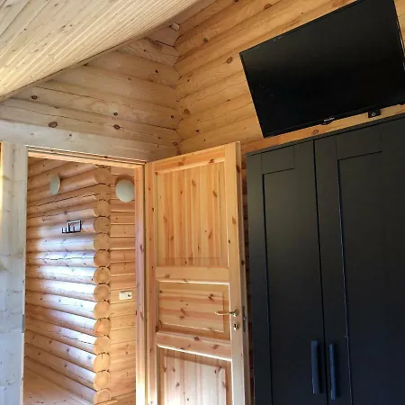 Vakantiepark Boomstamhuis High Chaparral