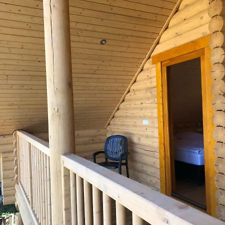 Boomstamhuis High Chaparral